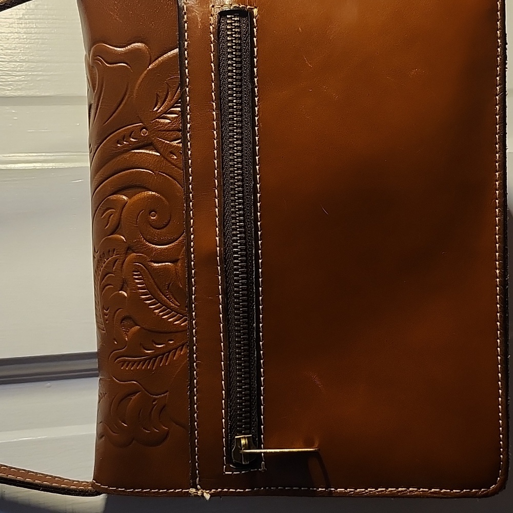 PATRICIA NASH LOCRI CROSSBODY BAG TOOLED LEATHER - Picture 3 of 3